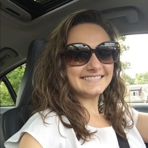 Meet your Posher, Amanda